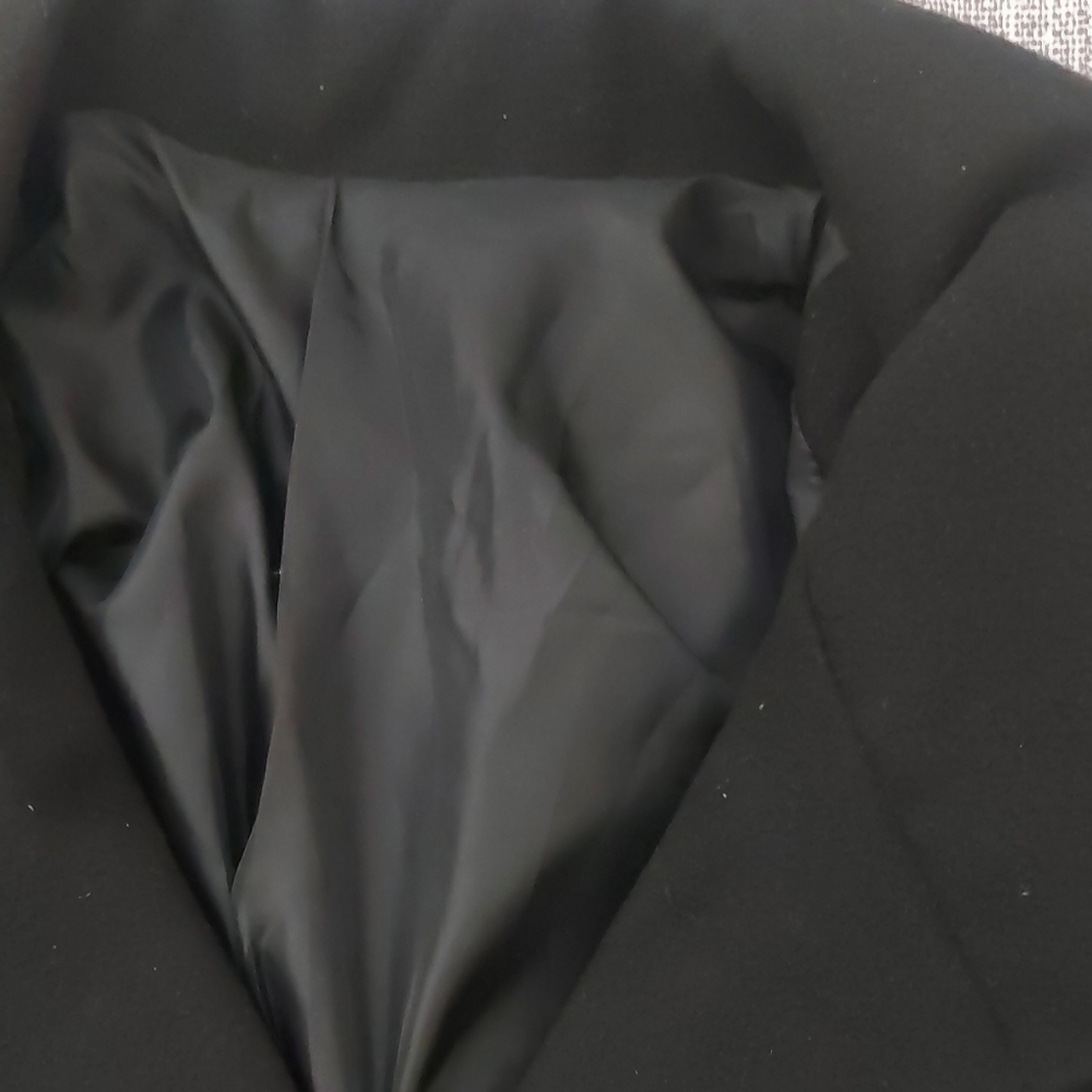 Coat - Picture 3 of 6